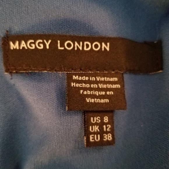 Maggie London Scallop Shift Dress in Cadet Blue - Picture 5 of 5